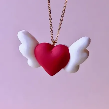 Cortador para arcilla polimérica corazón con alas