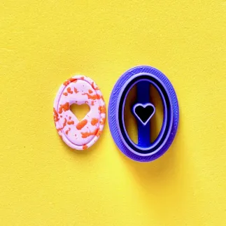 Cortador arcilla polimérica: óvalo con mini corazón - Lylo Tools