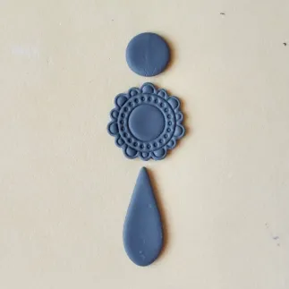 Set de cortadores para arcilla polimérica - círculo, rosetón y lágrima estilo flamenco