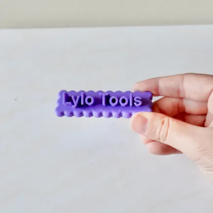 Letrero personalizado con nombre de empresa - Lylo Tools