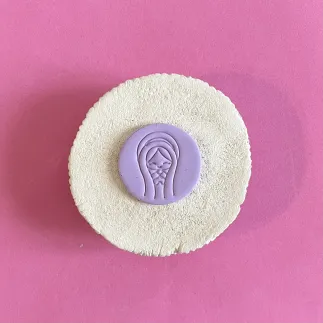 Sello para arcilla polimérica: Virgen estilo 2- Lylo Tools