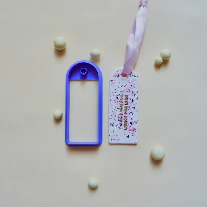 Cortador arcilla polimérica - Marcapáginas con forma de arco Cortador arcilla polimérica - Marcapáginas con forma de arco