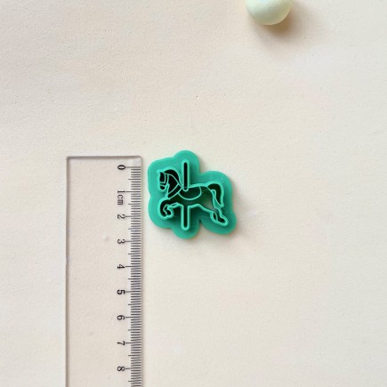 Cortador para arcilla polimérica caballo carrusel