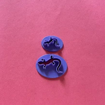 Cortador para arcilla polimérica: salamandra - Lylo Tools