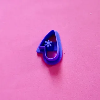 Cortador para arcilla polimérica: forma abstracta flor  - Lylo Tools