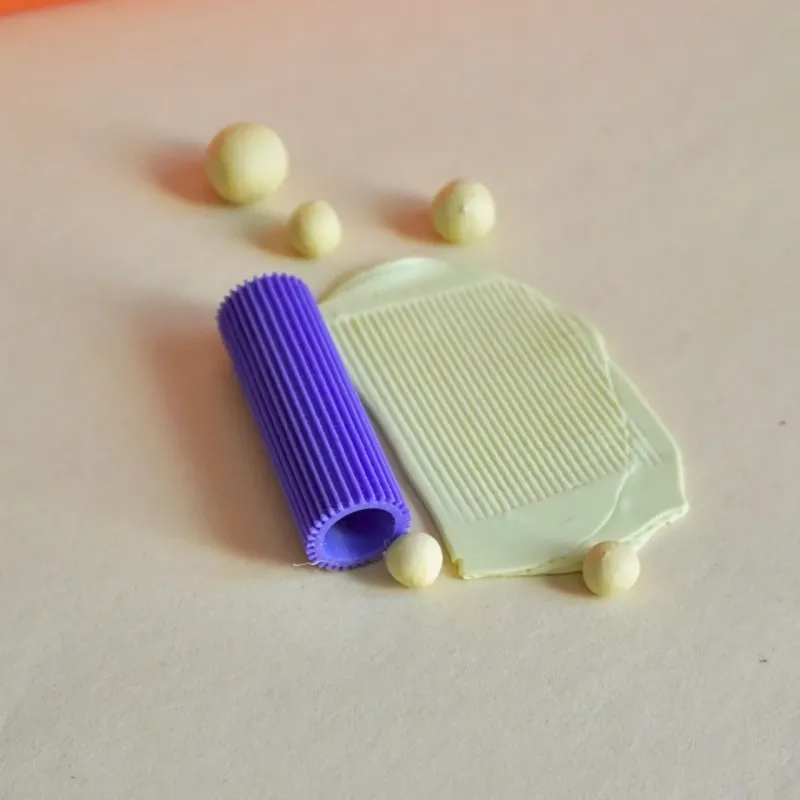 Rodillo de textura para arcilla polimérica - Líneas finas